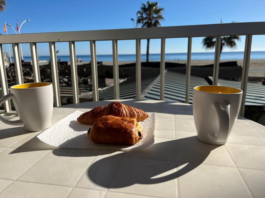 Le Carrousel - Apt Vue Mer - Plage A 10 M - Clim - Wifi Canet-en-Roussillon Extérieur photo