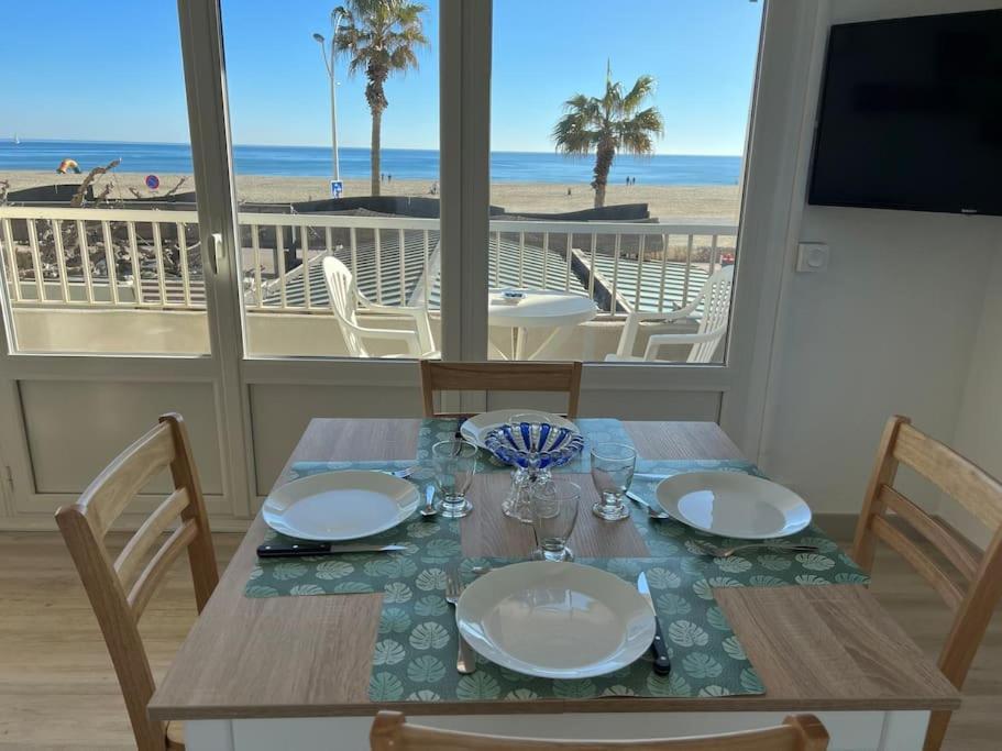 Le Carrousel - Apt Vue Mer - Plage A 10 M - Clim - Wifi Canet-en-Roussillon Extérieur photo